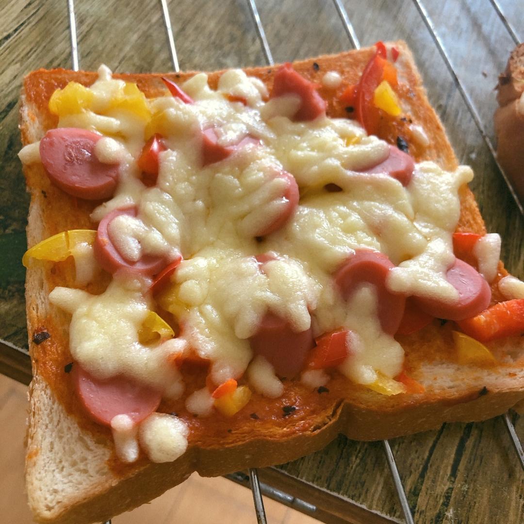 超好吃面包披萨🍕