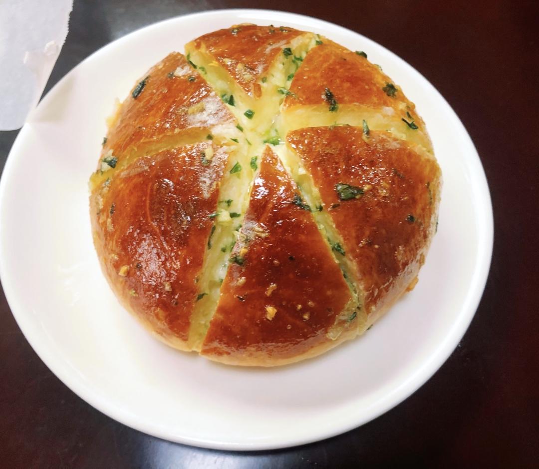 网红蒜香奶酪面包，好吃到爆炸