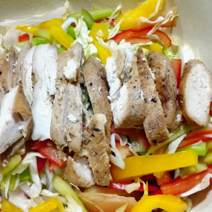 凯撒鸡肉沙拉