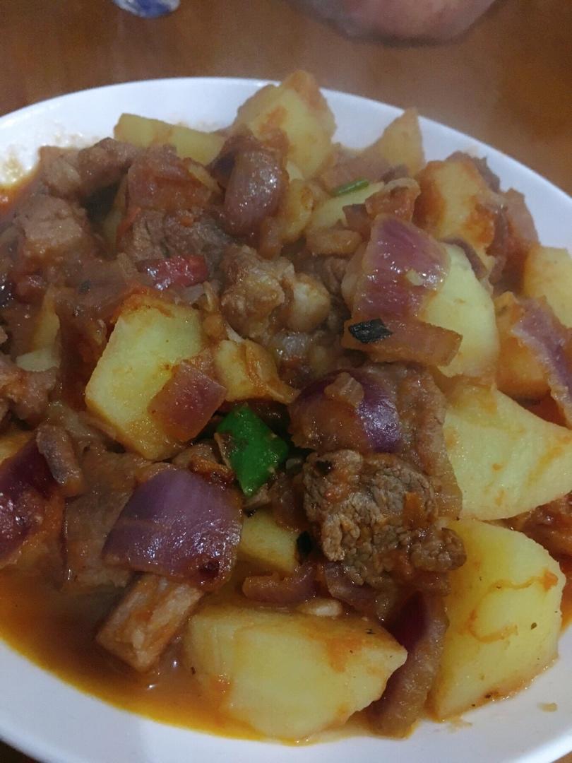 快手西红柿土豆炖牛肉