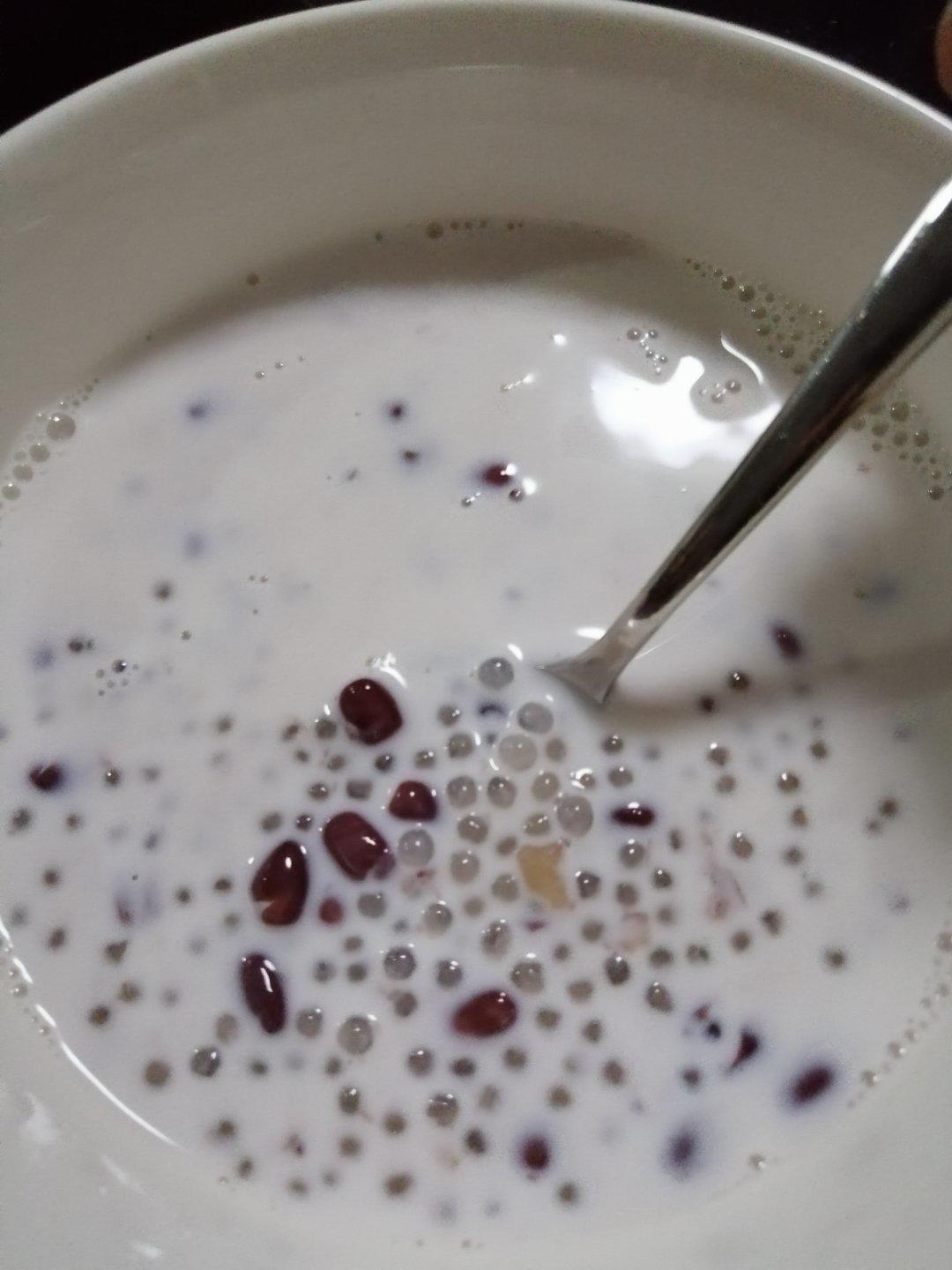 红豆西米露