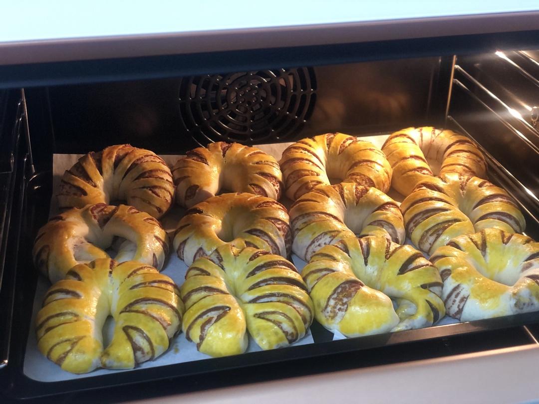 超详细的豆沙面包🍞