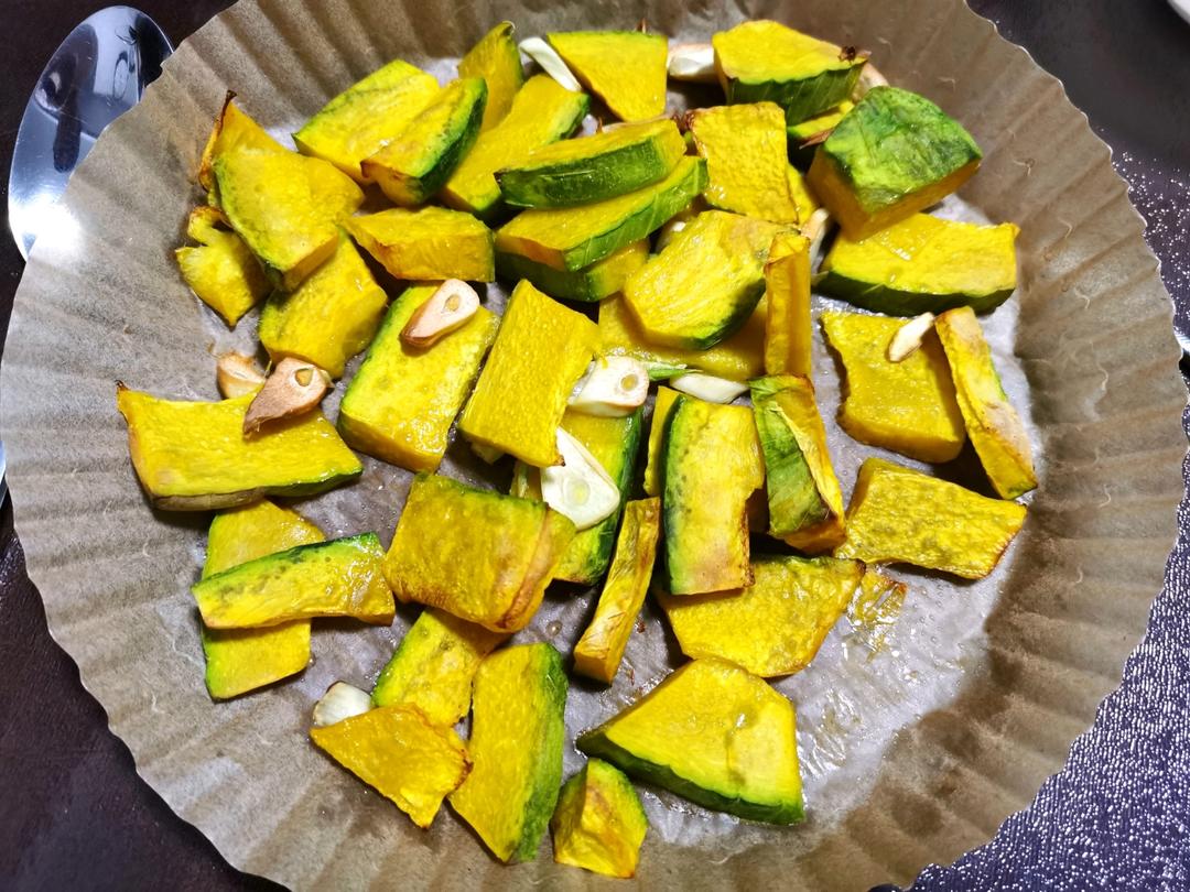 简单又特好吃的～空气炸锅烤贝贝南瓜