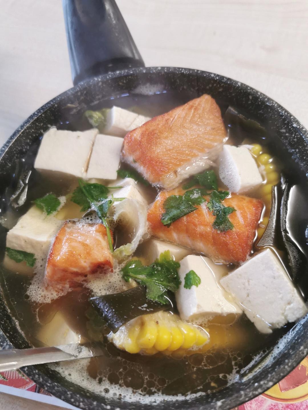 海带豆腐汤