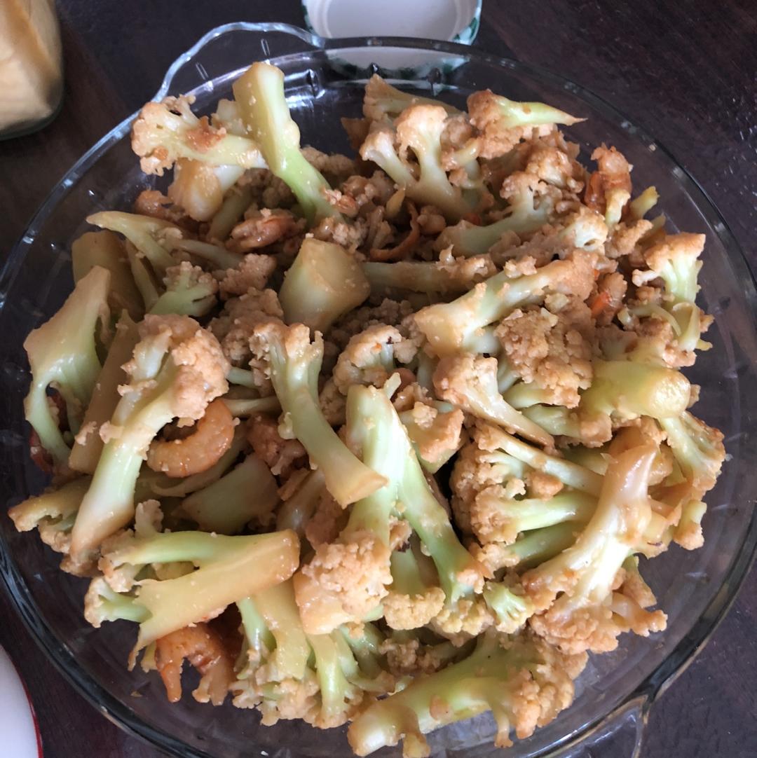 虾仁炒西兰花