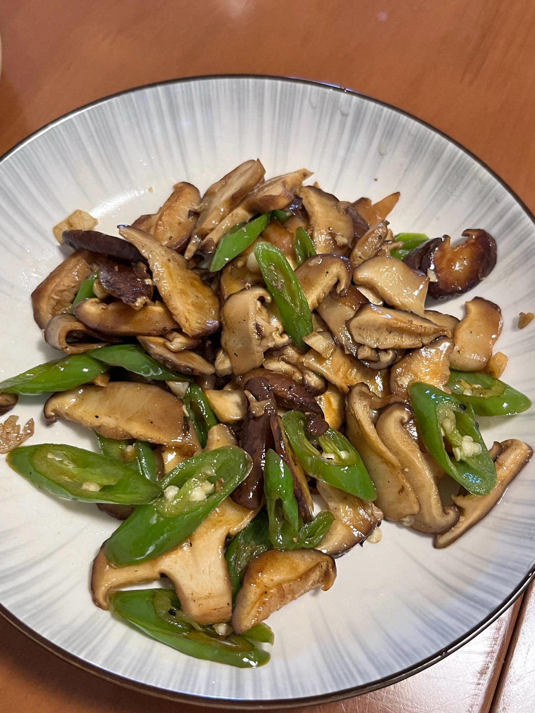 素炒香菇
