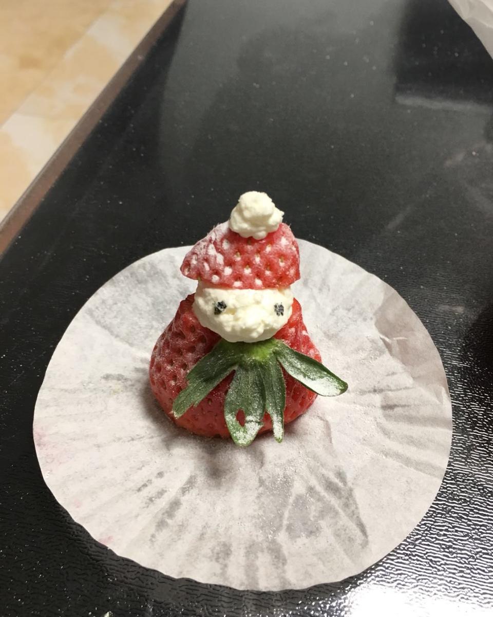 草莓小雪人