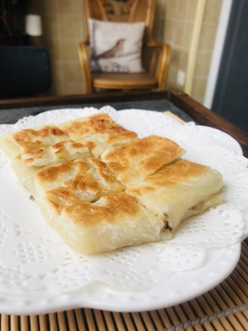 自制香蕉飞饼（香蕉，豆沙，菠萝，榴莲等你认为好吃的一切馅）