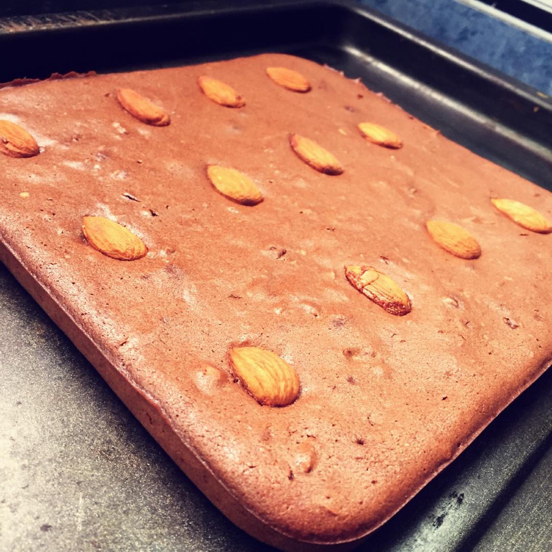 无油低卡浓厚豆腐布朗尼（全部热量只有一千卡☆）