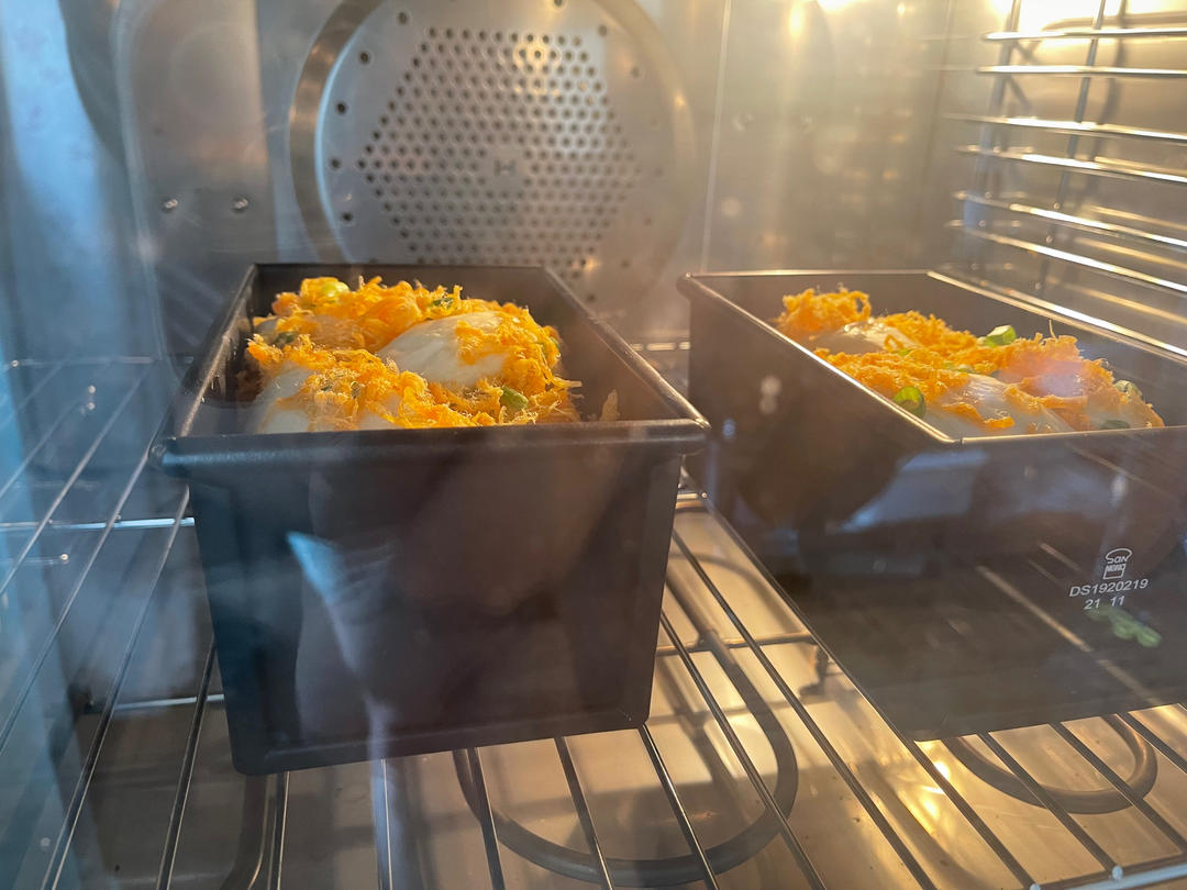 料多多系列---肉松吐司