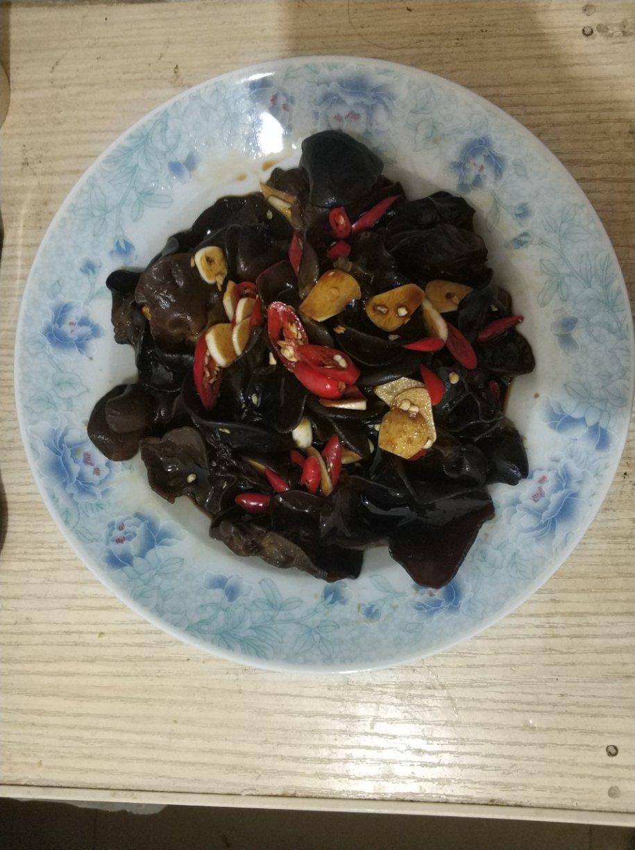 爽口拌木耳