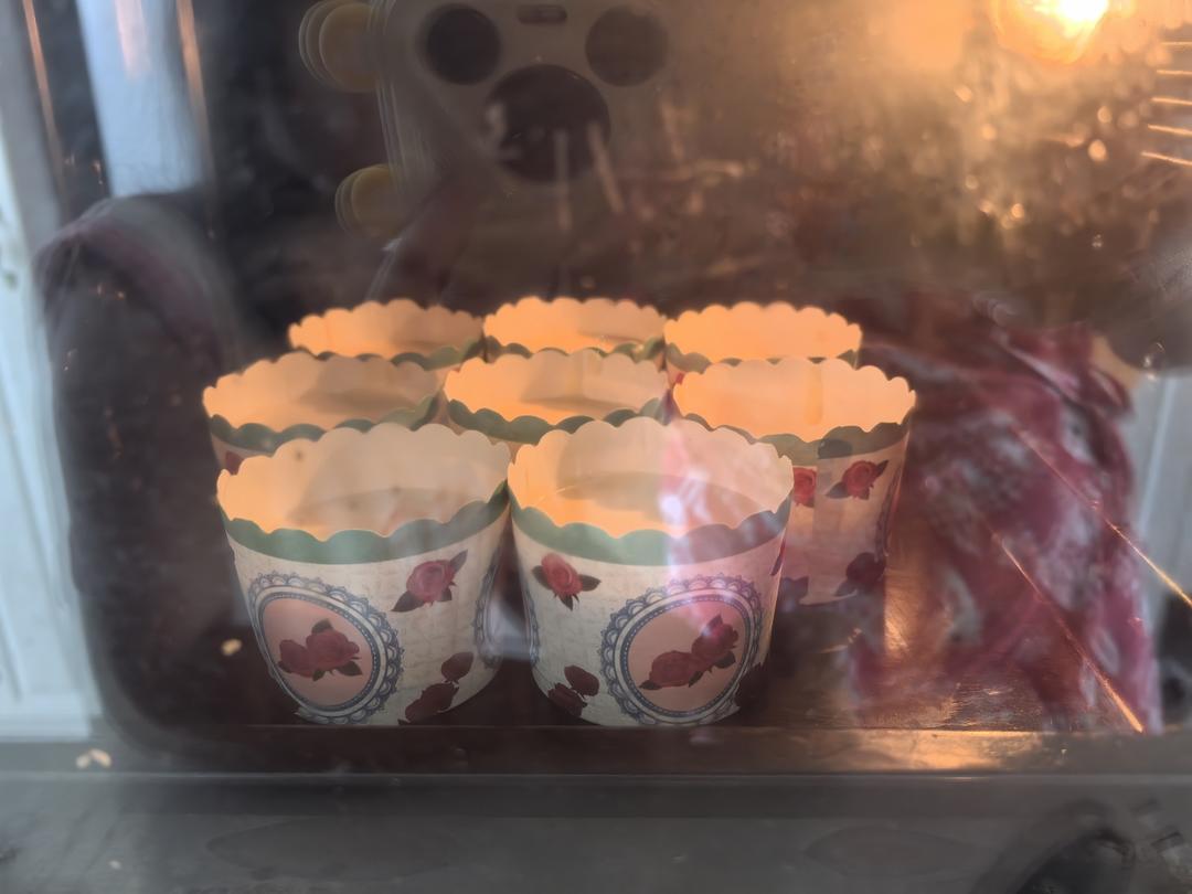 纸杯蛋糕 8寸戚风蛋糕的量