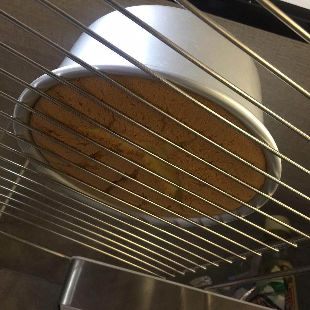 《Tinrry+》戚风蛋糕（6寸配方）（基础、超详细教程）