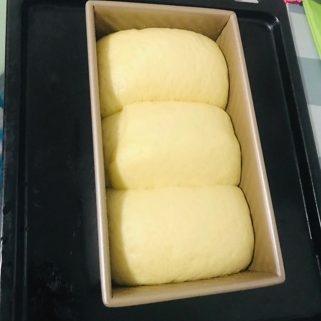 只需一次发酵的超软吐司（附面包机揉手套膜攻略）