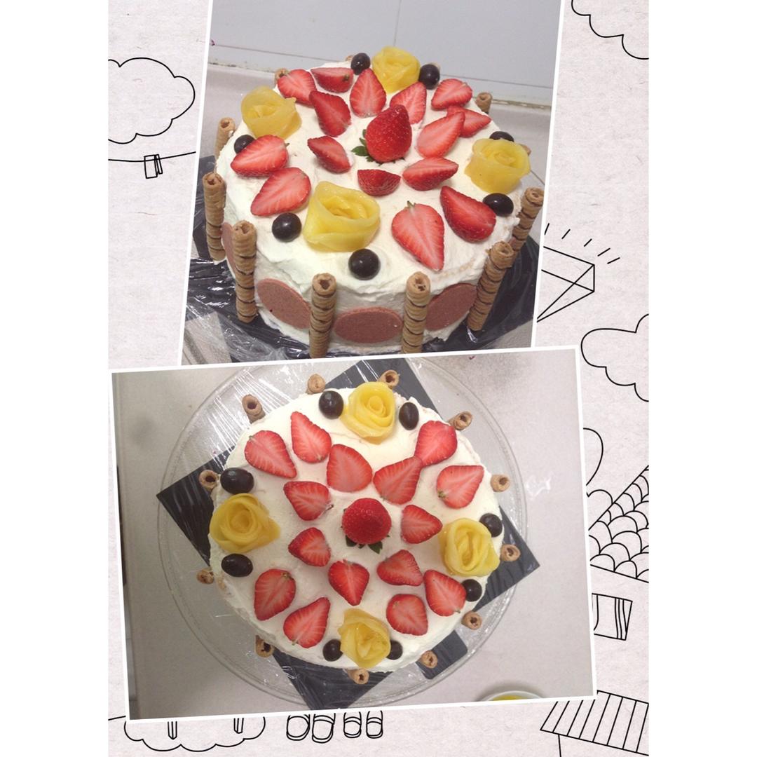 玫瑰草莓慕斯蛋糕