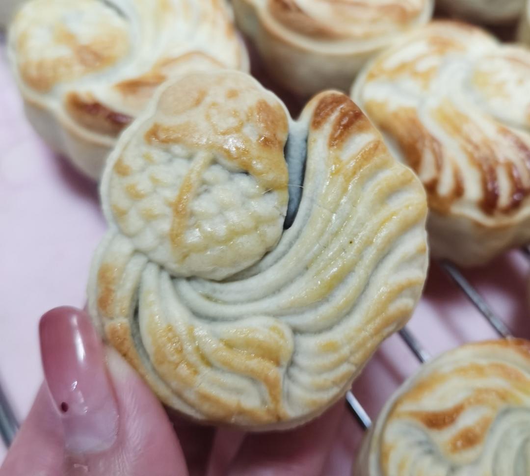 奶酥皮月饼
