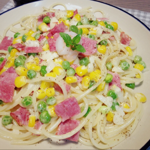 奶油培根意大利面