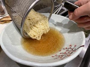 日式清汤酱油拉面的做法 步骤6