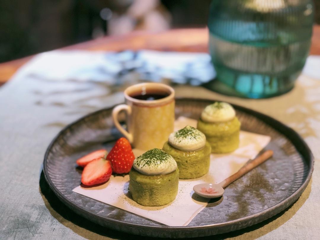 抹茶古早蛋糕