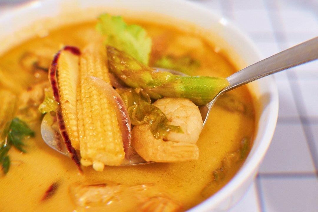 『一人食』-经期暖身又减脂-冬阴功海鲜汤