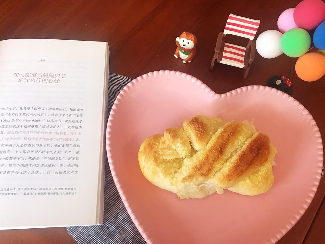 【SweetTables】奶香椰丝椰蓉面包