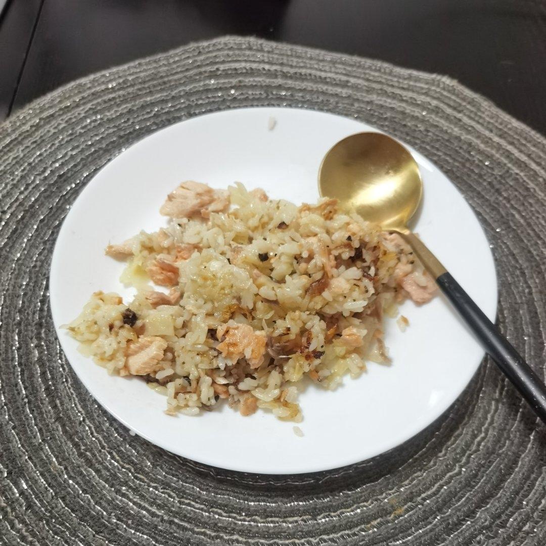 MASA三文鱼卷心菜奶油烩饭