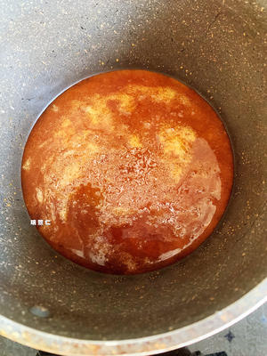 咖啡焦糖奶油蛋糕（附戚风蛋糕、焦糖奶油全部做法）100%成功戚风蛋糕的做法 步骤14