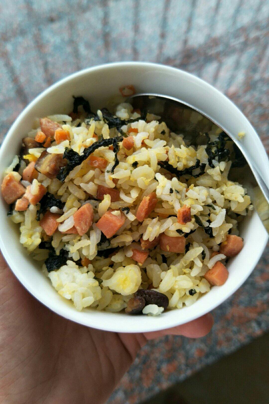 紫菜炒饭