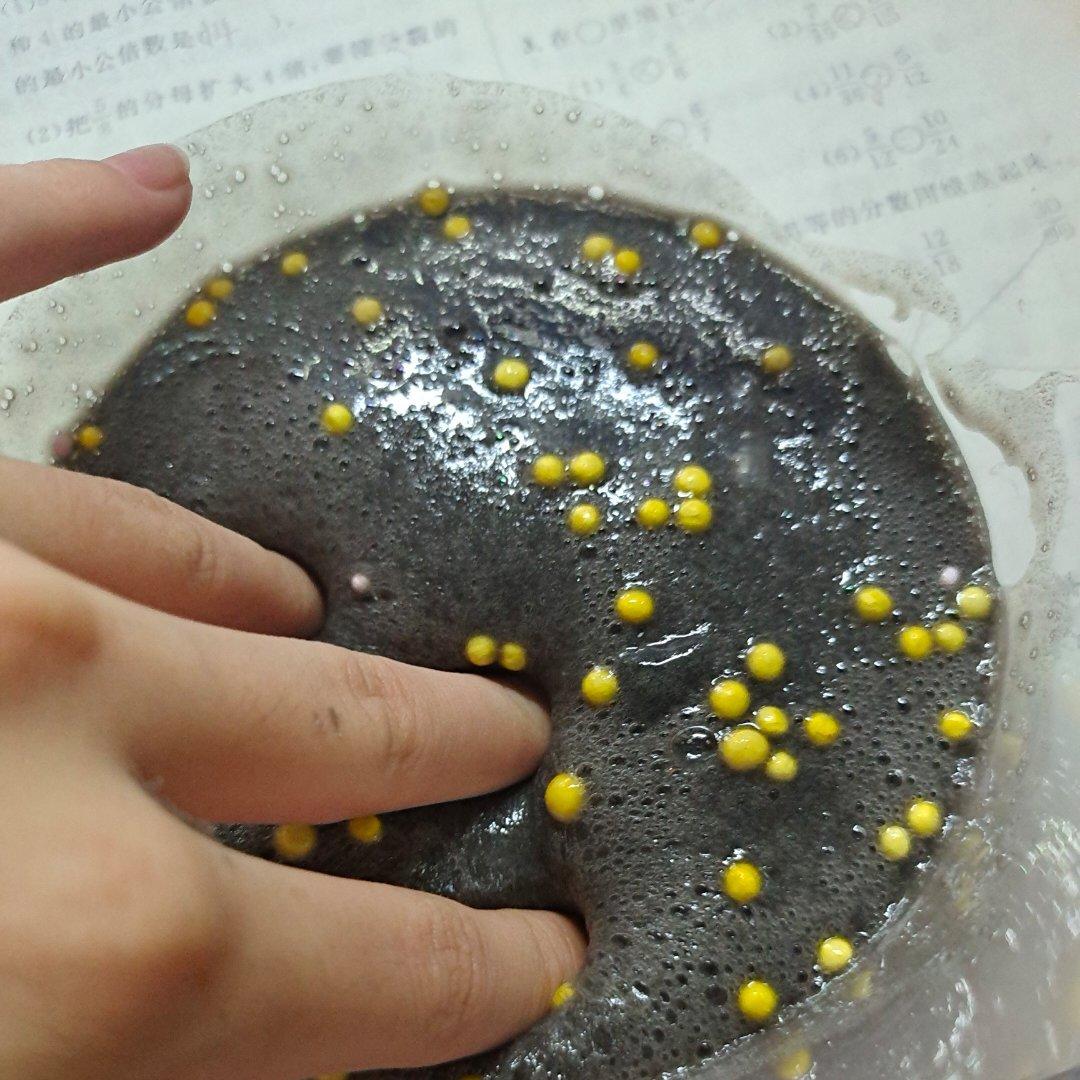 起泡胶