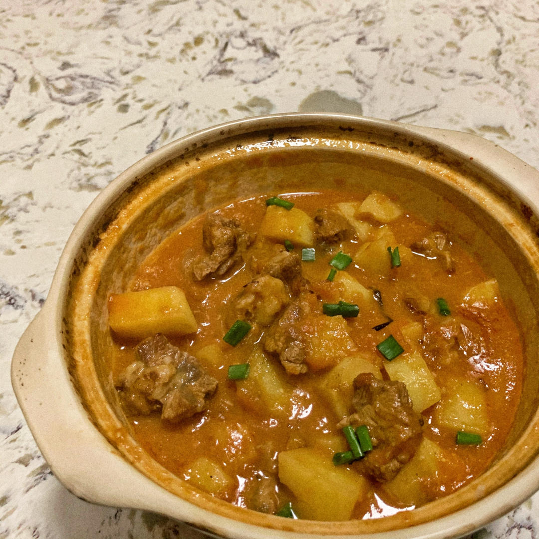 【番茄土豆炖牛腩】
