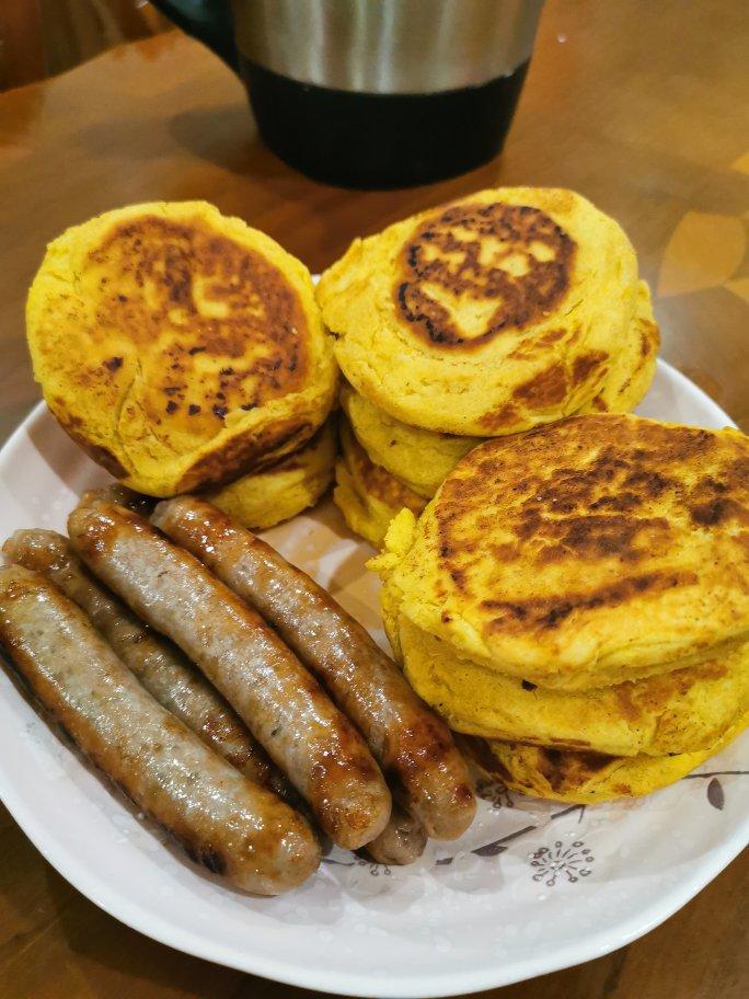 玉米面发面饼                       （口感细腻）