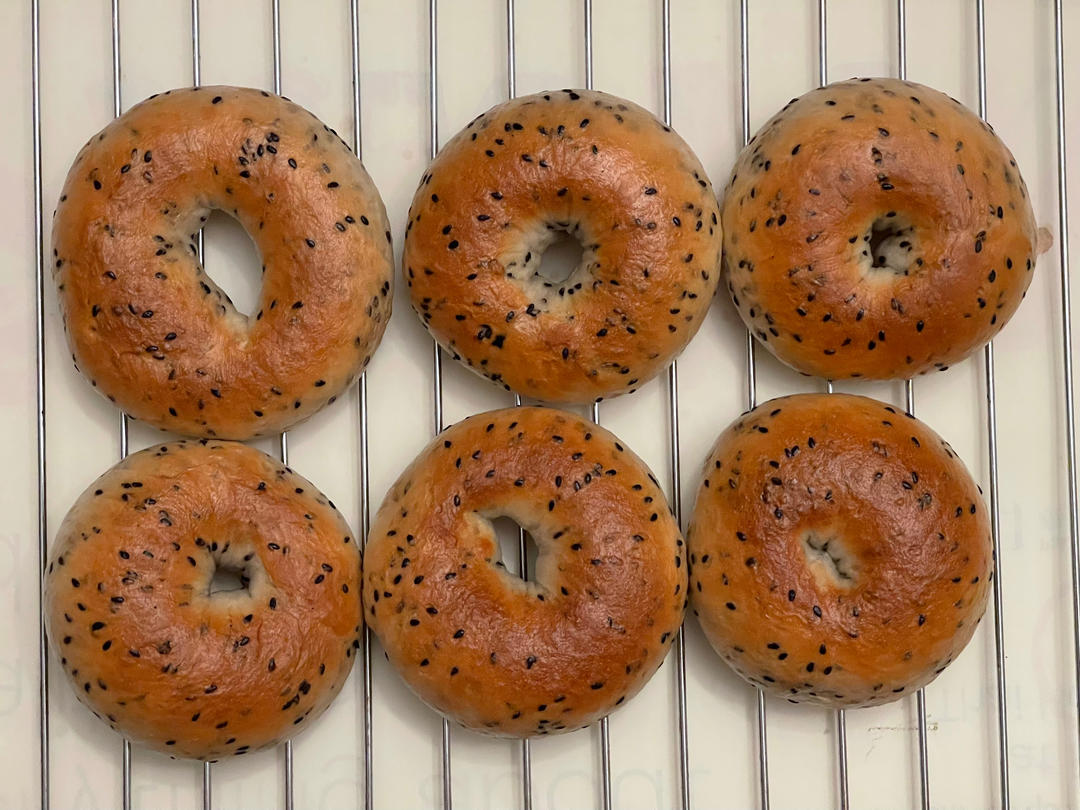 原味贝果🥯/黑芝麻贝果🥯