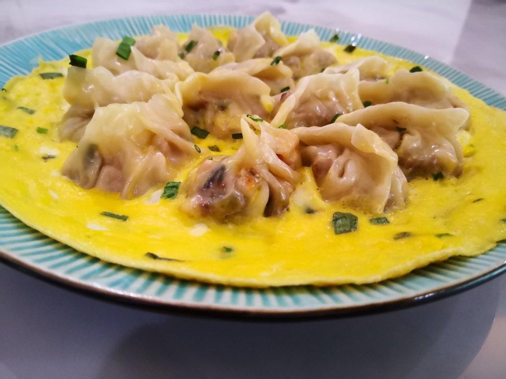 鸡蛋抱煎饺