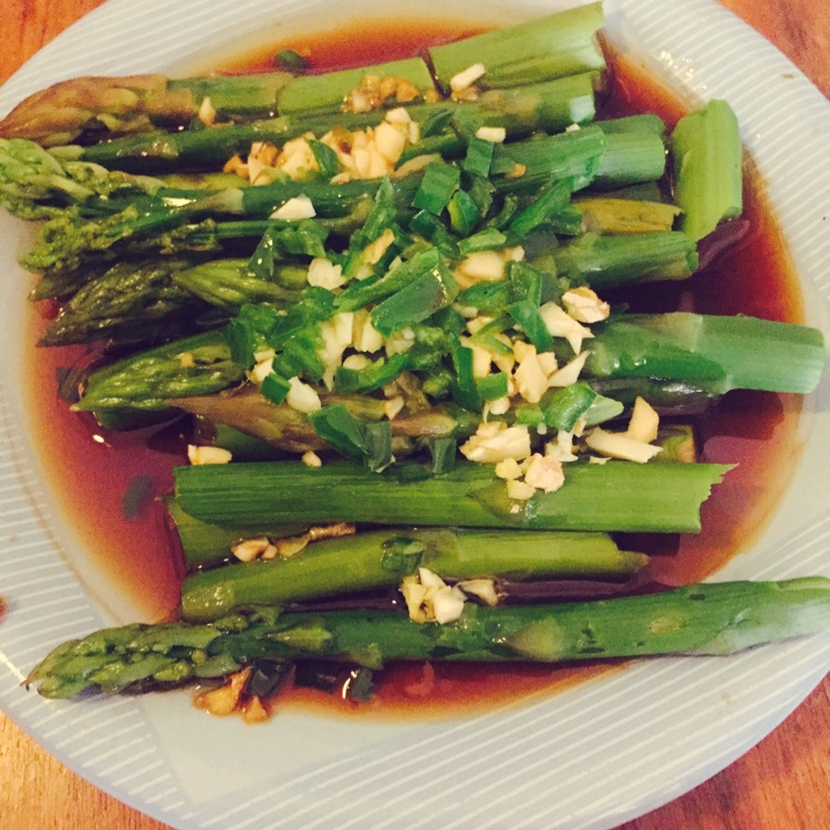 鲜味油淋芦笋