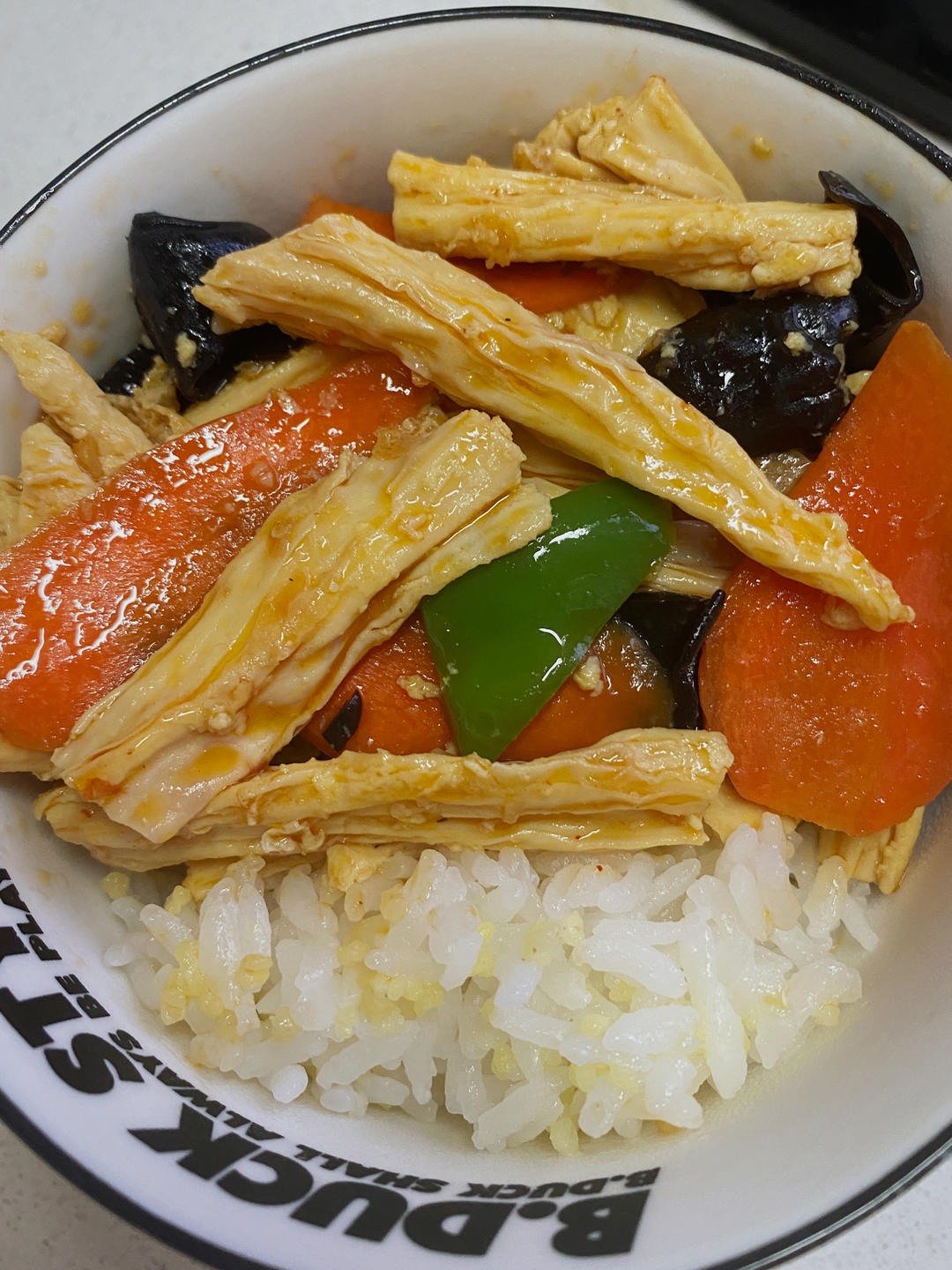 腐竹木耳黄瓜炒