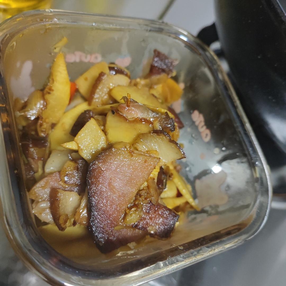 不油腻的烟笋炒腊肉
