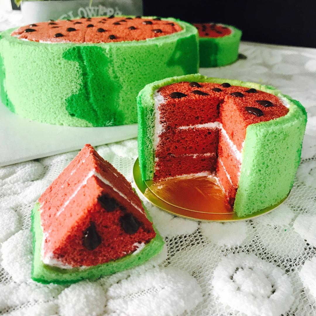 西瓜造型奶油蛋糕