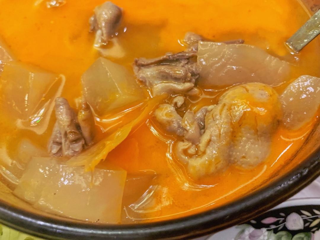 酸萝卜老鸭汤