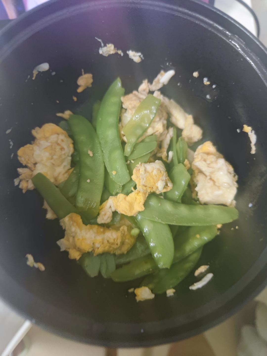 荷兰豆炒鸡蛋