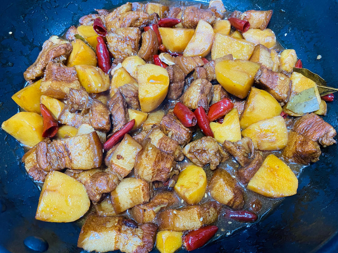 不焯水不放油的家常红烧肉