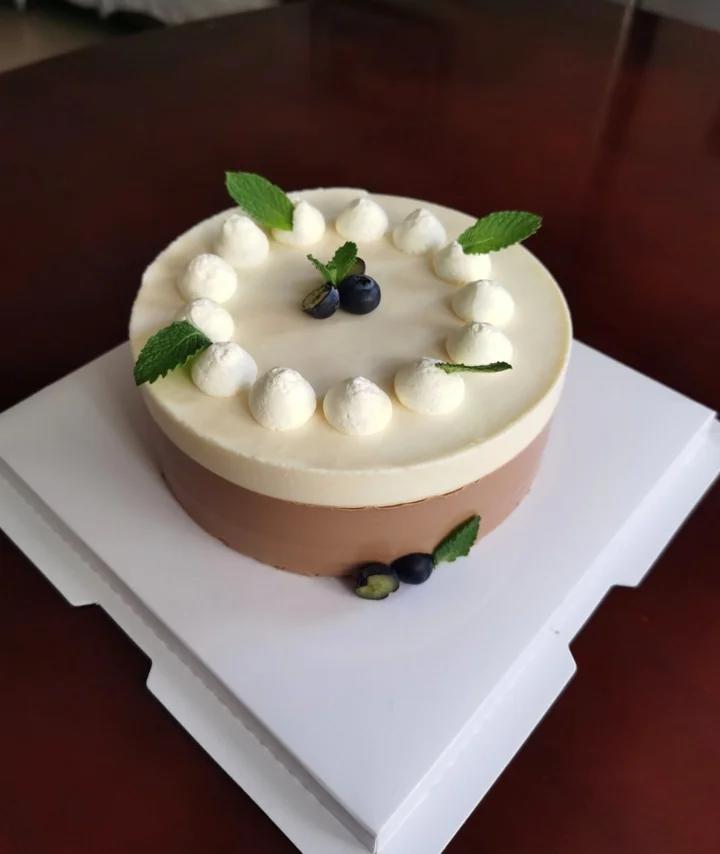 黑白巧克力慕斯蛋糕