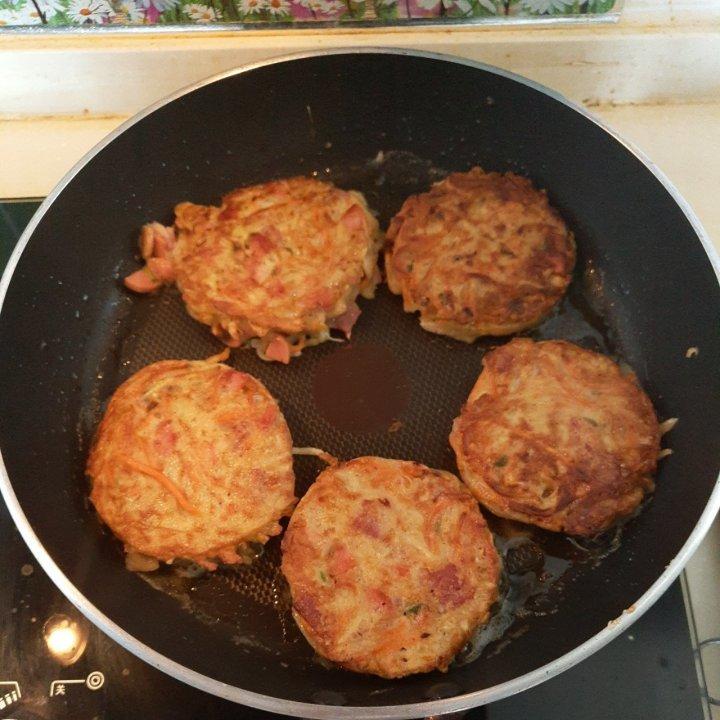 土豆胡萝卜健康早餐饼