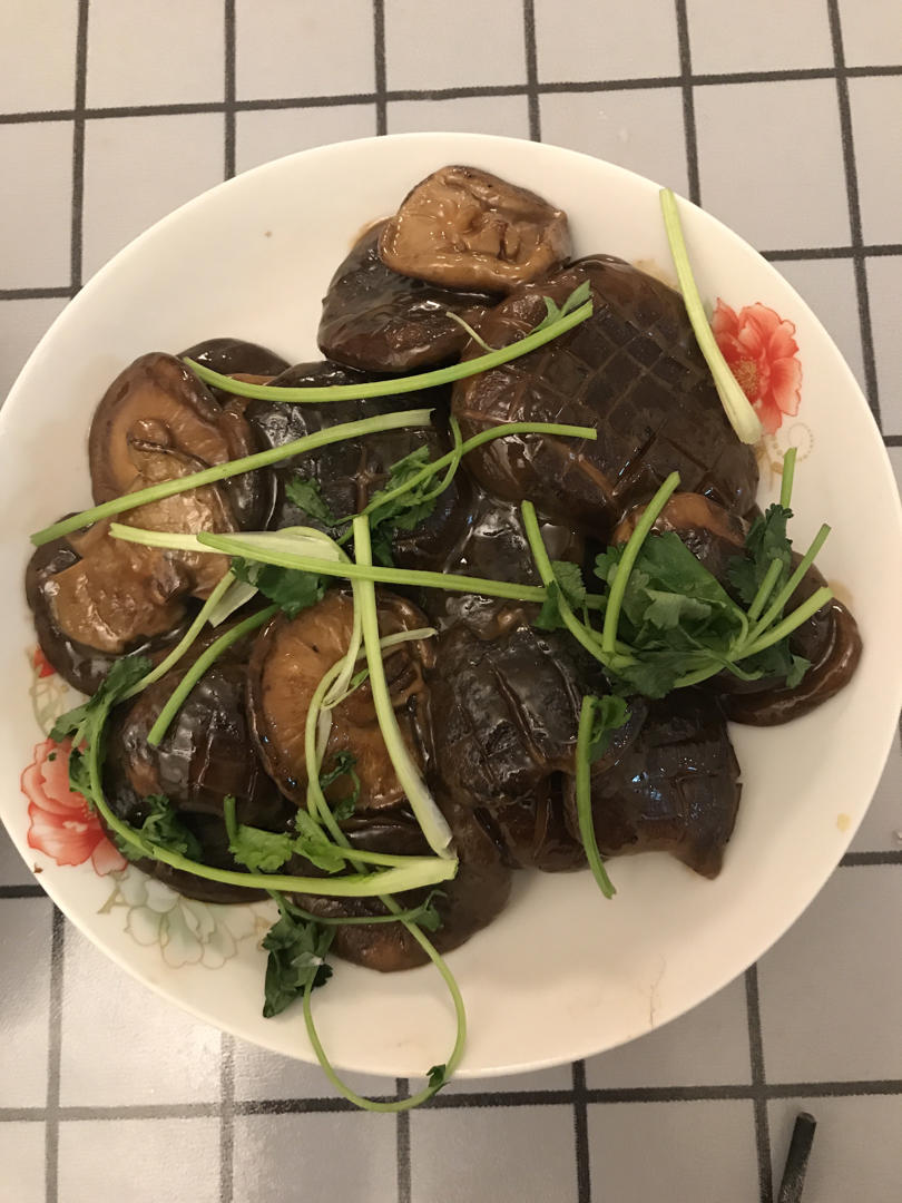 懒人福利菜来啦，比海参还鲜的香菇