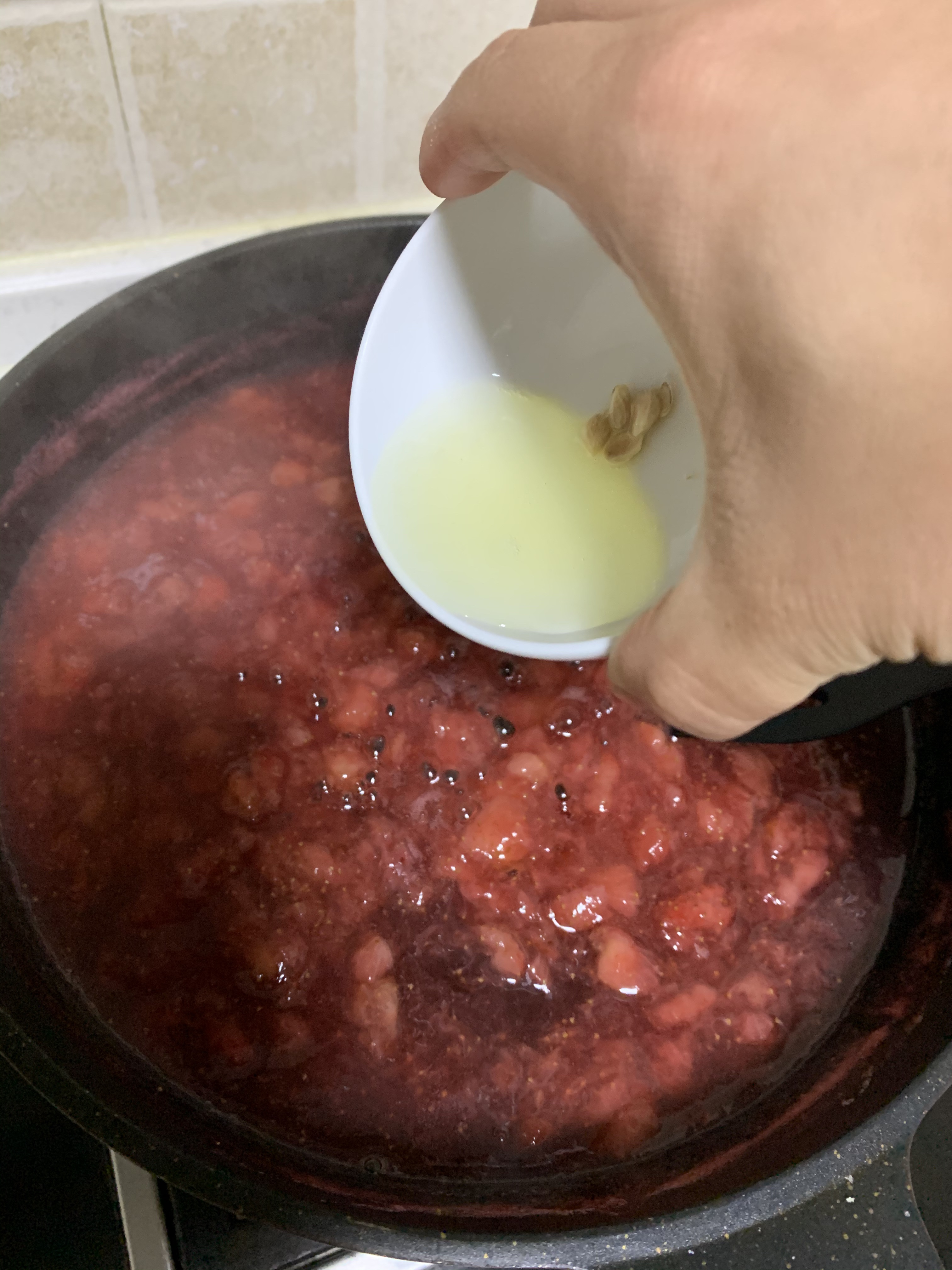 自制草莓酱的做法 步骤3