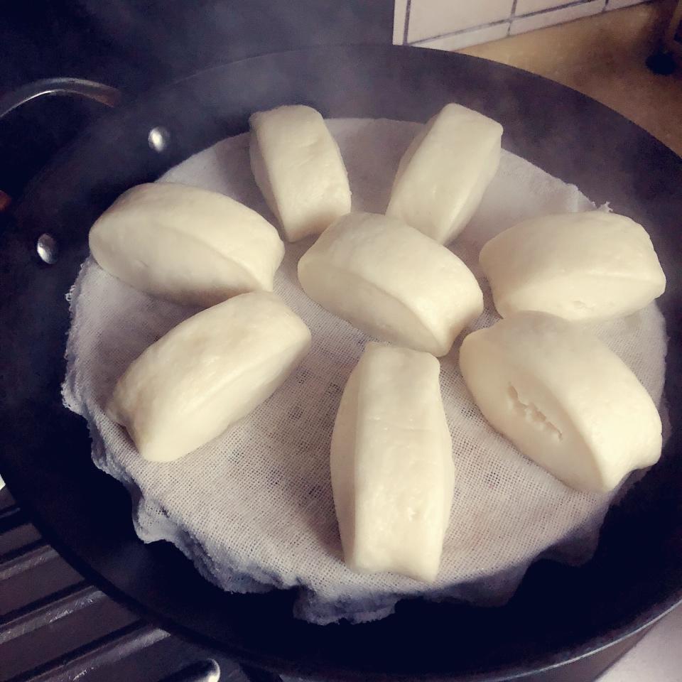 光滑且细腻的奶香馒头（一次发酵）
