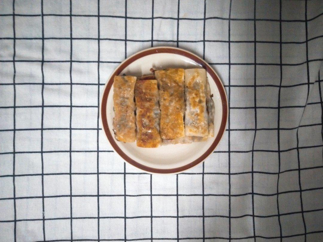 黑椒牛肉锅贴