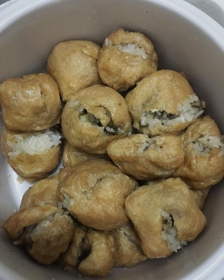 油豆腐圆子（豆腐泡酿肉）