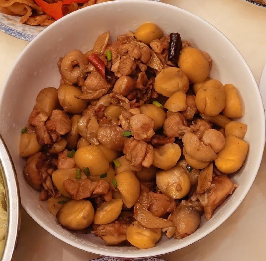 板栗烧鸡