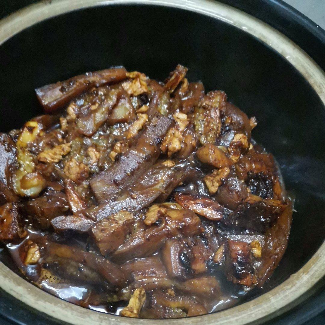 咸鱼茄子煲