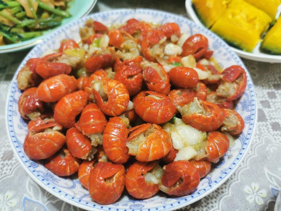 蒜香龙虾尾